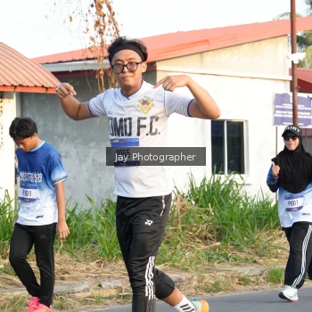 Runner Photo 3477979
