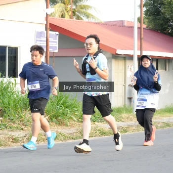 Runner Photo 3478012