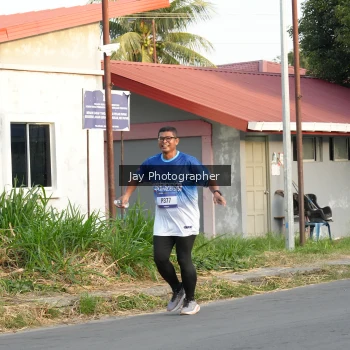 Runner Photo 3478014