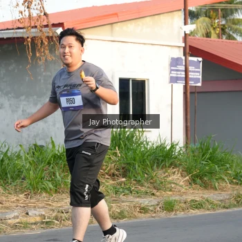 Runner Photo 3478045
