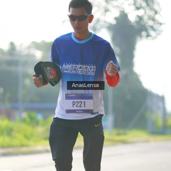 Runner Photo 3478049