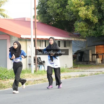 Runner Photo 3478058