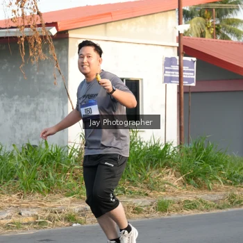 Runner Photo 3478059