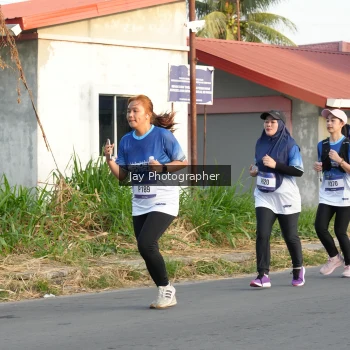Runner Photo 3478129