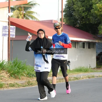 Runner Photo 3478162