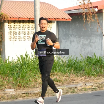 Runner Photo 3478169