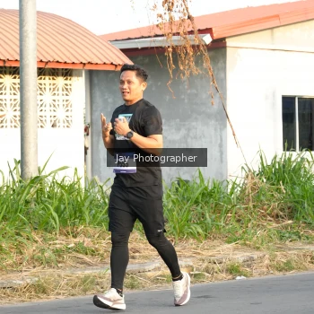 Runner Photo 3478174