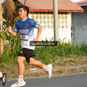 Runner Photo 3478211