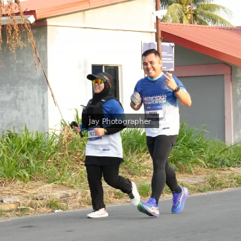 Runner Photo 3478313