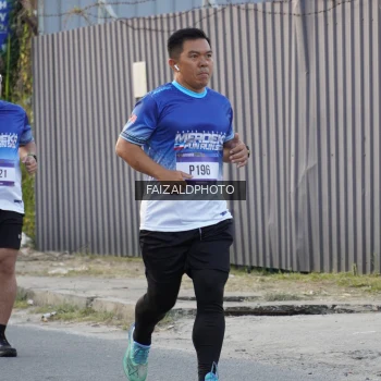 Runner Photo 3478316