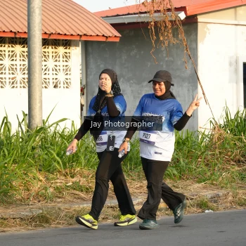 Runner Photo 3478367