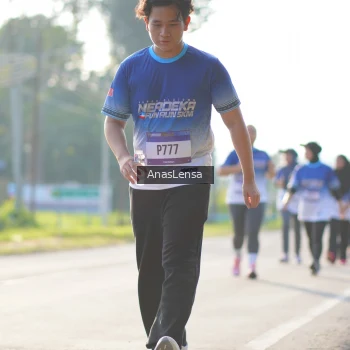 Runner Photo 3478368