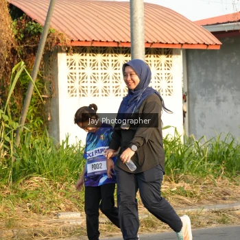 Runner Photo 3478391