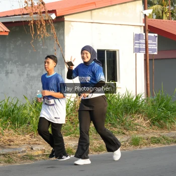 Runner Photo 3478415