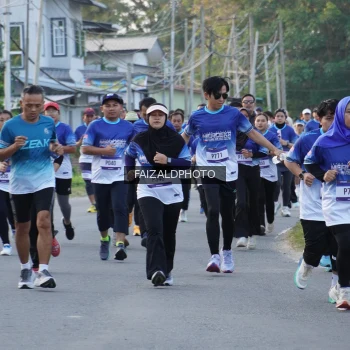 Runner Photo 3478459