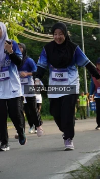 Runner Photo 3478463