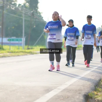 Runner Photo 3478528