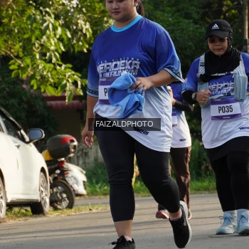 Runner Photo 3478546