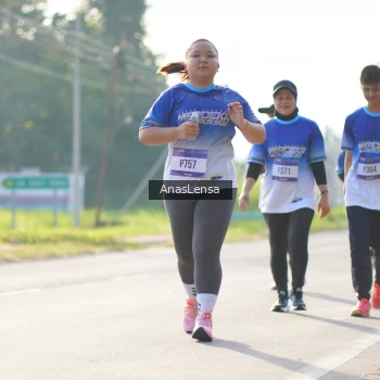 Runner Photo 3478566