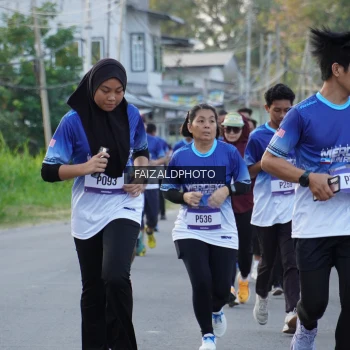 Runner Photo 3478589