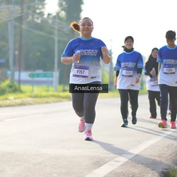 Runner Photo 3478602