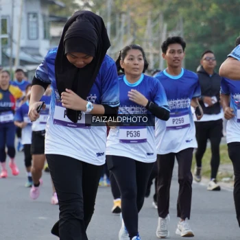 Runner Photo 3478609