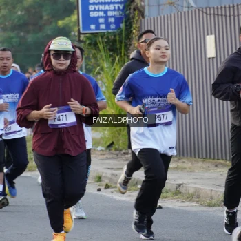 Runner Photo 3478648