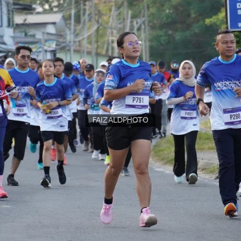 Runner Photo 3478673
