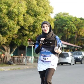 Runner Photo 3478695