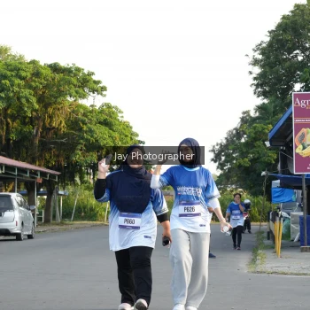 Runner Photo 3478698