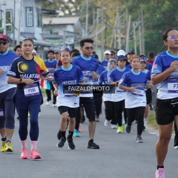 Runner Photo 3478714