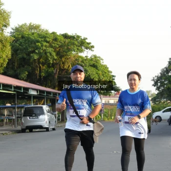 Runner Photo 3478720