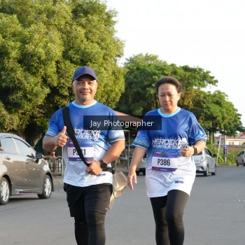 Runner Photo 3478740