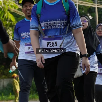 Runner Photo 3478743