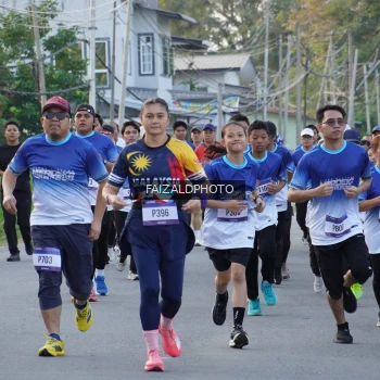 Runner Photo 3478746