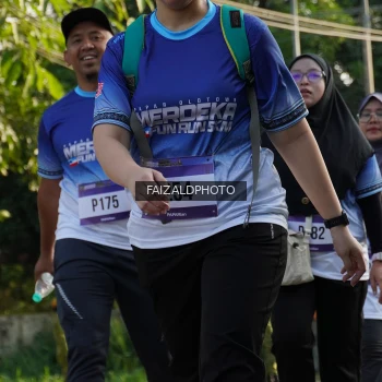Runner Photo 3478748