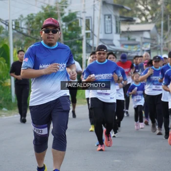 Runner Photo 3478763