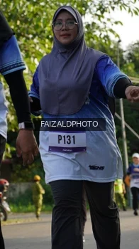 Runner Photo 3478765