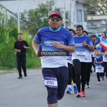 Runner Photo 3478768