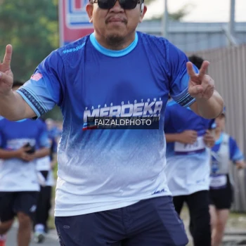 Runner Photo 3478792