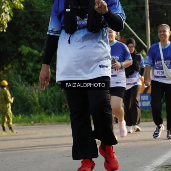 Runner Photo 3478802