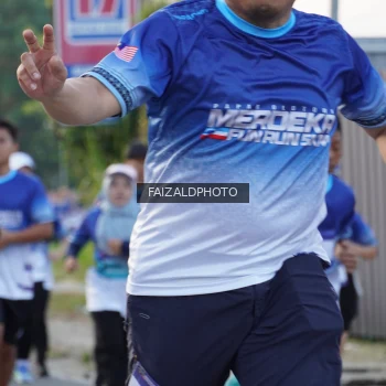 Runner Photo 3478808