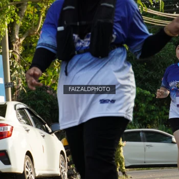 Runner Photo 3478809