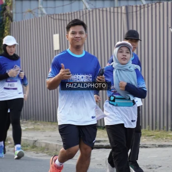 Runner Photo 3478817