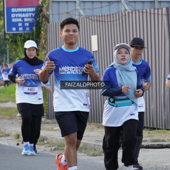 Runner Photo 3478829