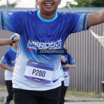 Runner Photo 3478859
