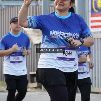 Runner Photo 3478892