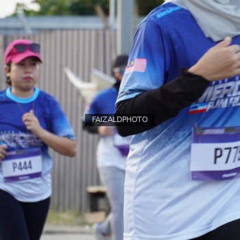 Runner Photo 3478917