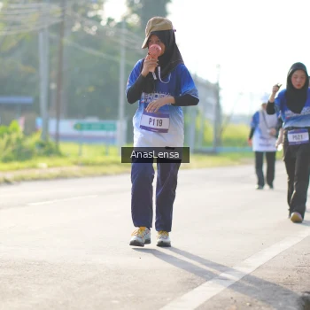 Runner Photo 3478944