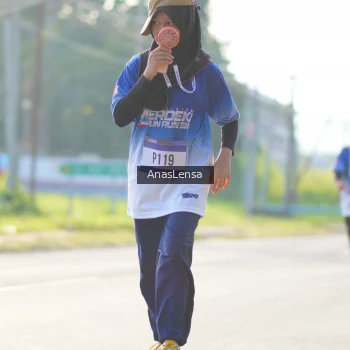 Runner Photo 3478953